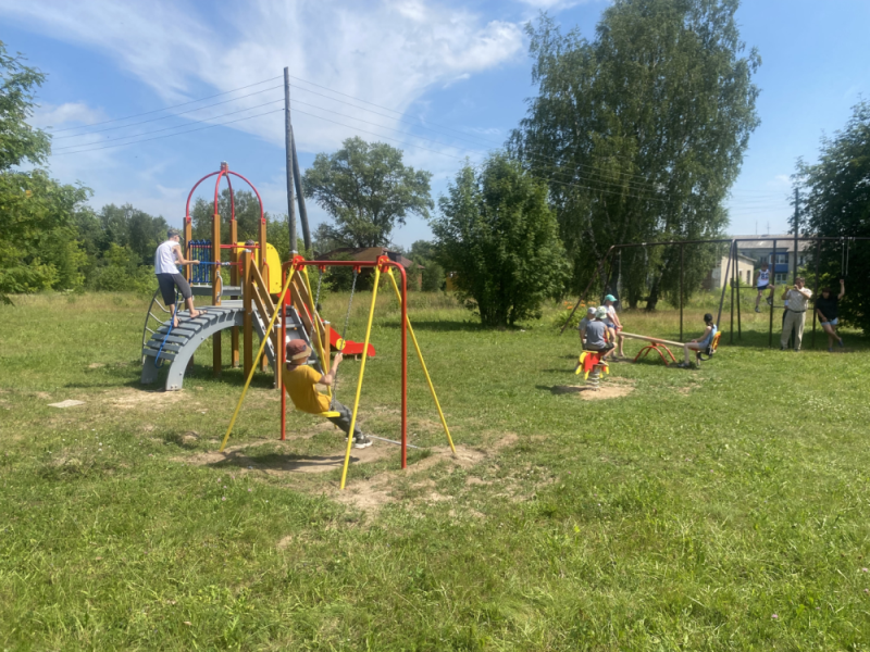 НОВАЯ ДЕТСКАЯ ПЛОЩАДКА В С.ЗАРАЙСКОЕ ПРОШЛА ОБЩЕСТВЕННУЮ ПРИЕМКУ.